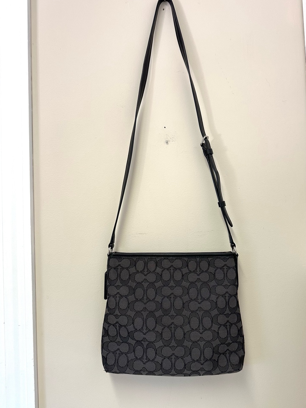Coach Signature Jacquard Canvas Outline File Crossbody Bag - Picture 6 of 12